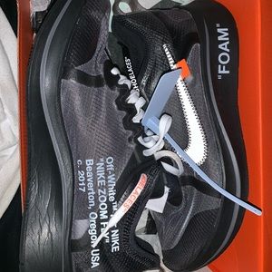 Nike Off White x Zoom Fly
